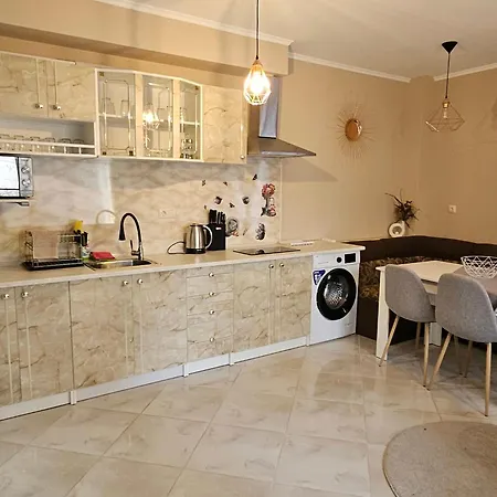 Sunny Garden Deluxe *