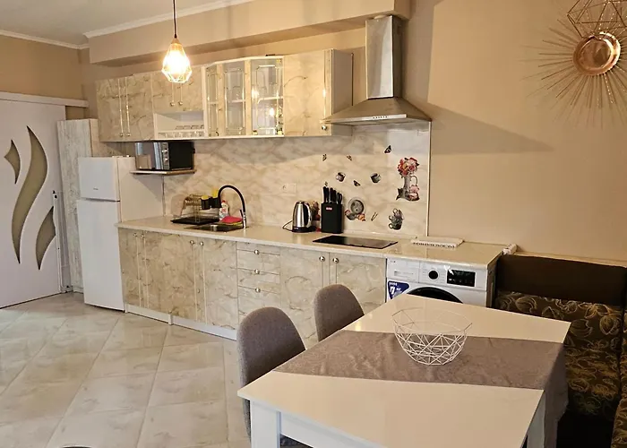 Апартаменты Sunny Garden Deluxe *